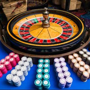 Bài Blackjack ở Queenco Hotel and Casino